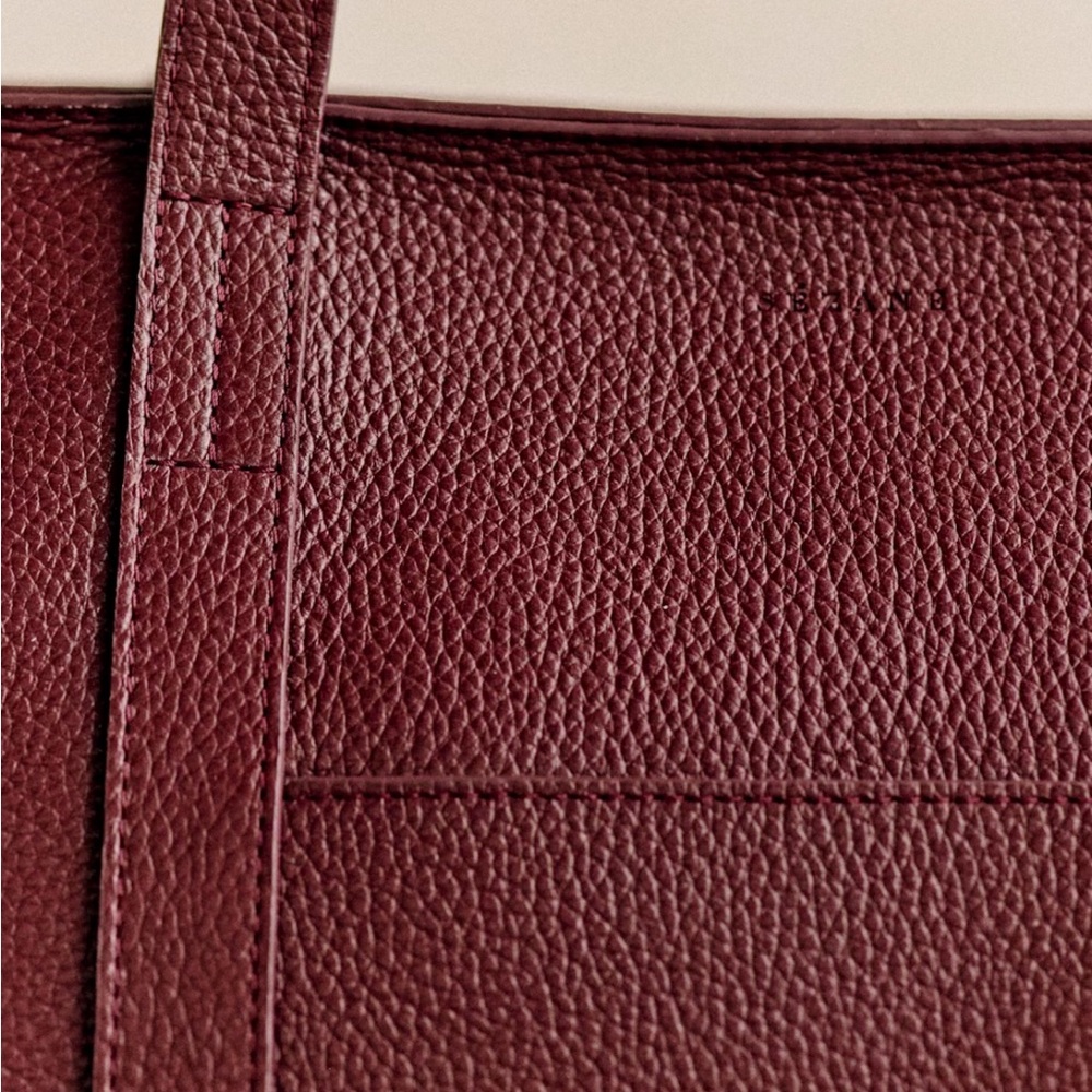 Sezane Gabin Bag - Burgundy Grained - Picture 4 of 13